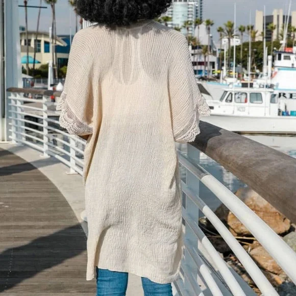 NWOT Cream Boho Lace Trim Kimono - Picture 3 of 3